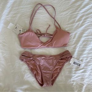 O’Neill swimsuit set in pink color
